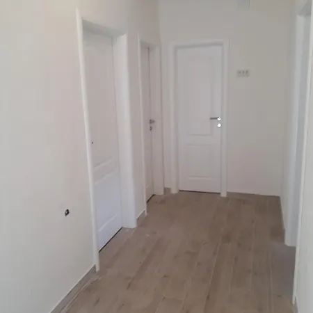 Sunny House *